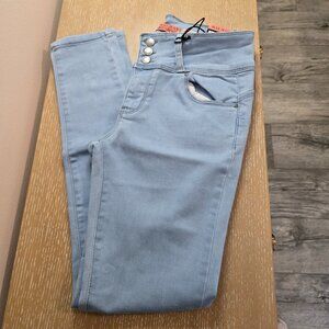 NWT Skinny Jeans